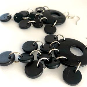 ⭐️5 for $25 ⭐️ “Coconut Chandelier Earrings”